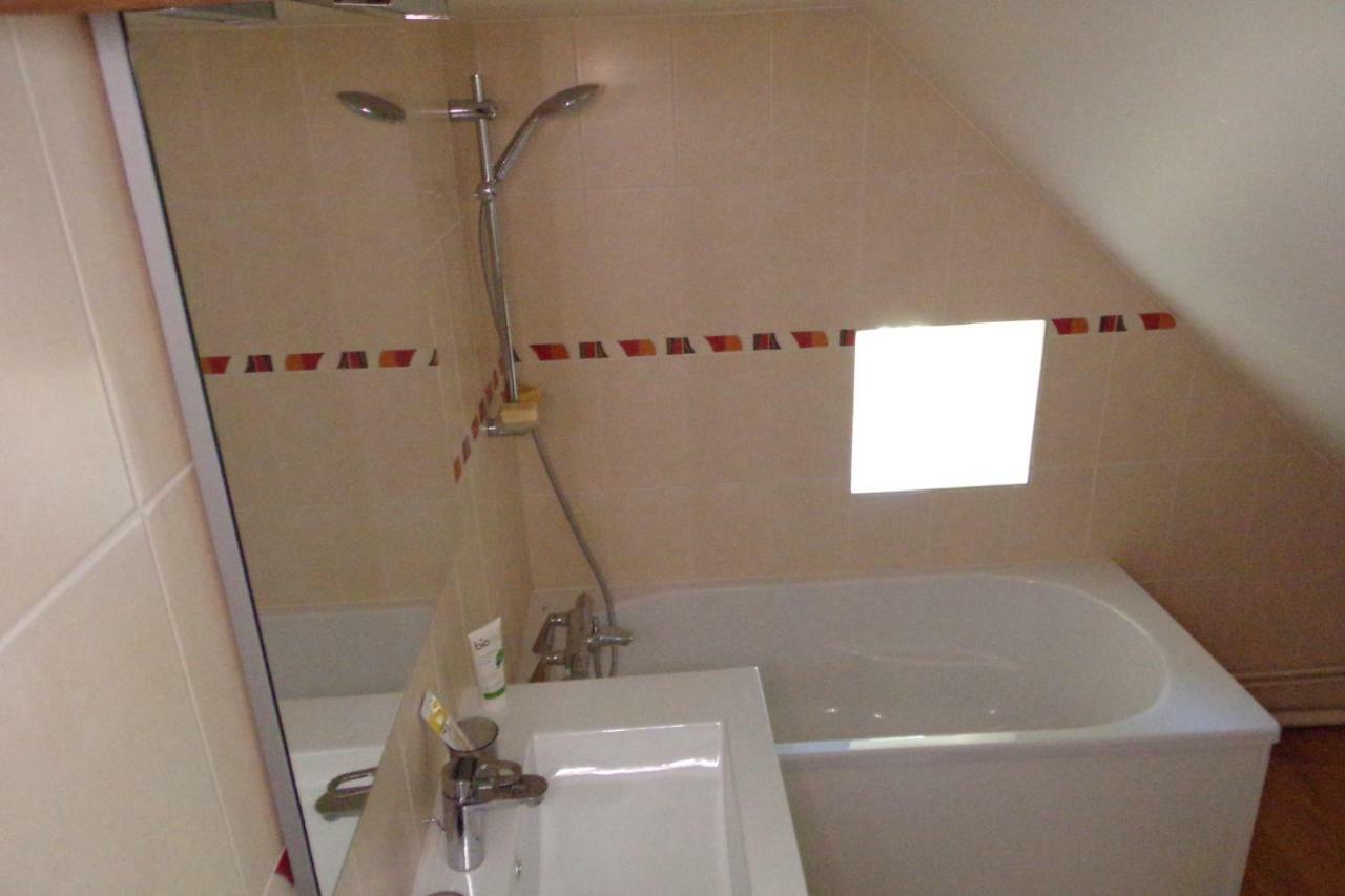 Saint-Georges-Nigremont B&B Petite Ferme D'Autrefois מראה חיצוני תמונה
